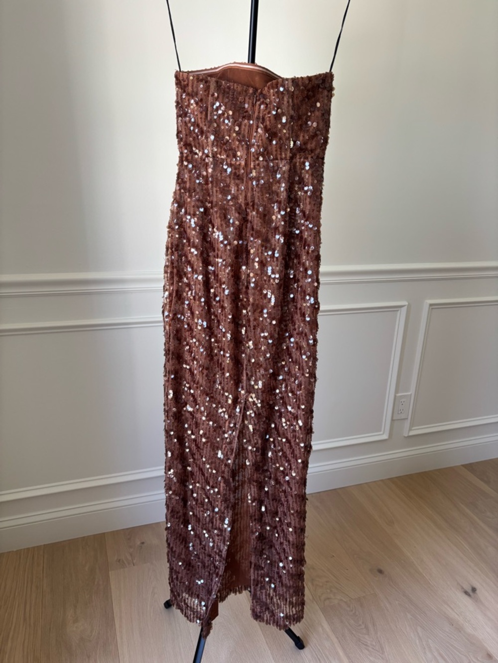 Camila Coelho Strapless Sequin Maxi Dress in Brown. SIZE XXS - Picture 4 of 10